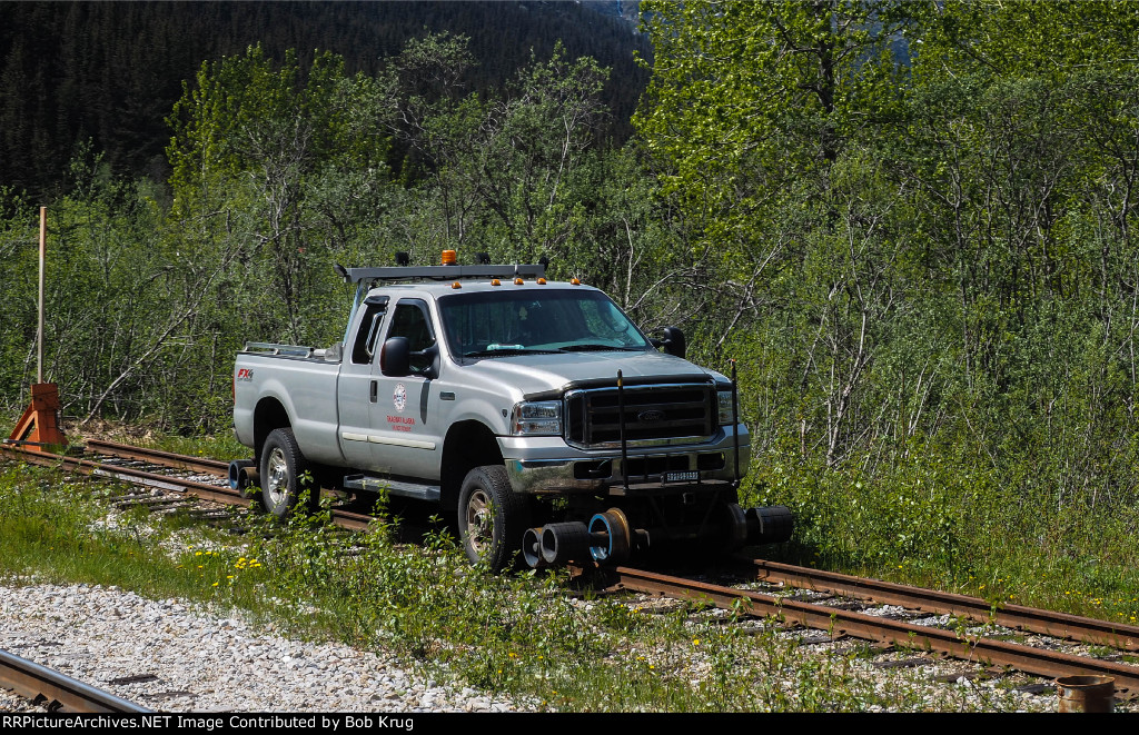 Narrow gage Hi-Rail truck at Glacier Station